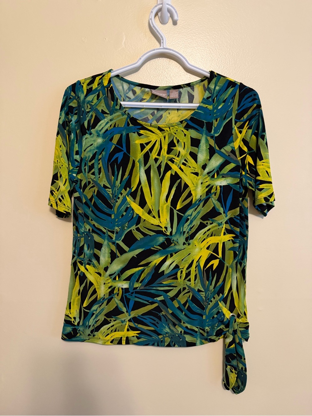 Chico's Leaf-Print Side-Tie Short Sleeve Top - Green/Blue